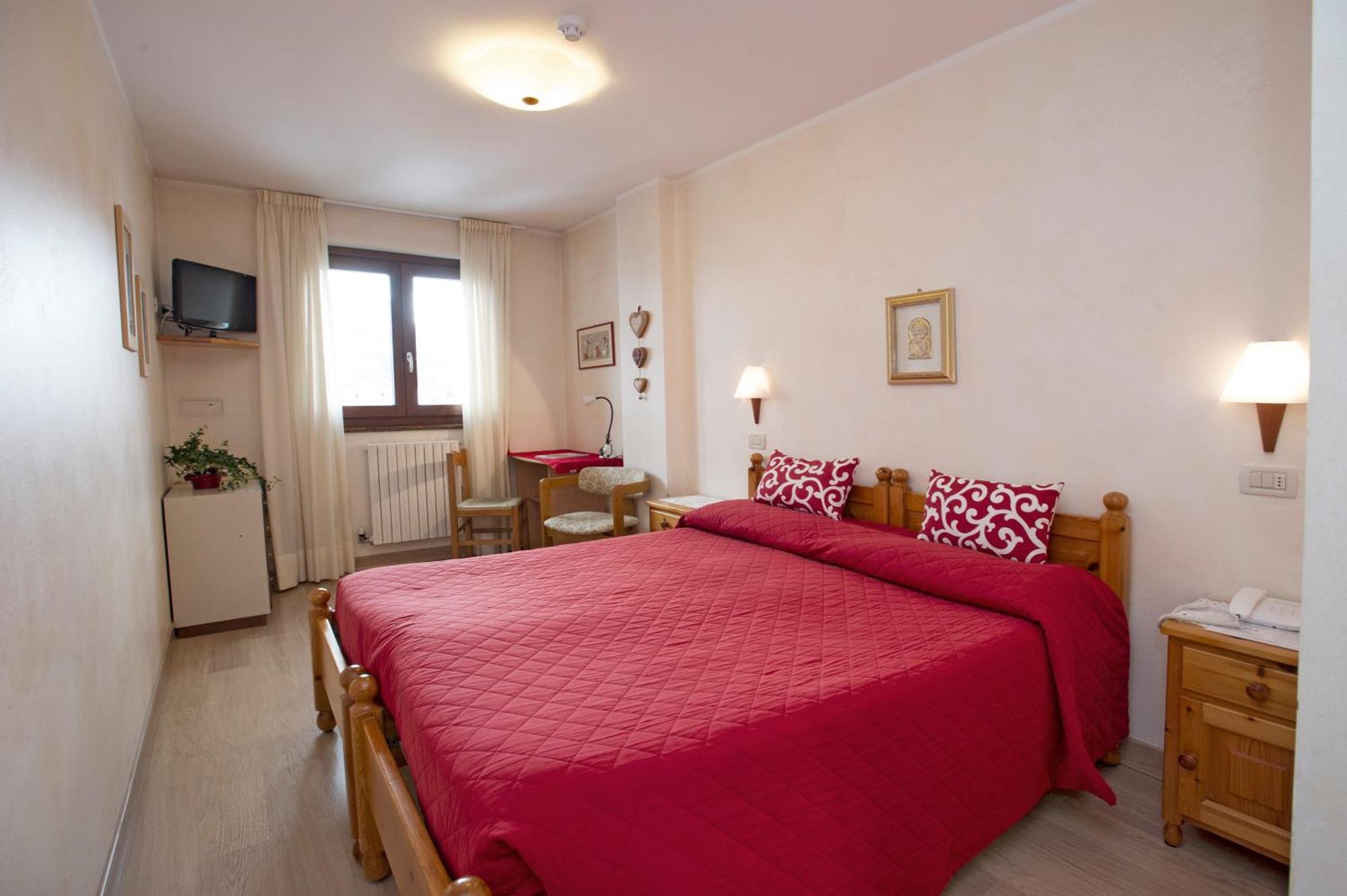 בורמיו Hotel Silene Parking And Garage מראה חיצוני תמונה