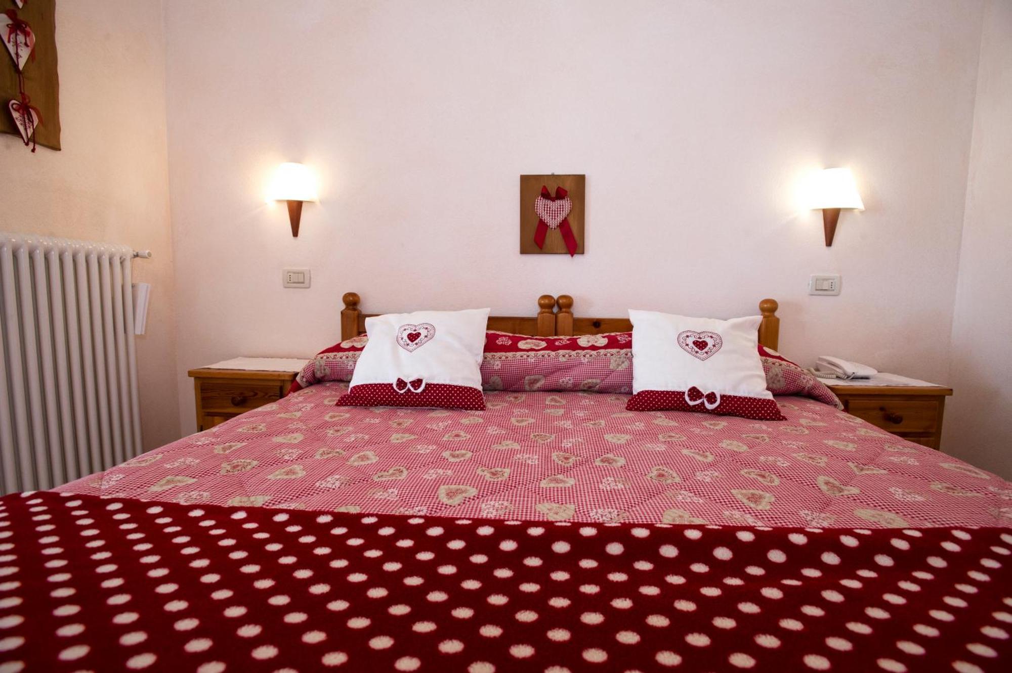 בורמיו Hotel Silene Parking And Garage מראה חיצוני תמונה